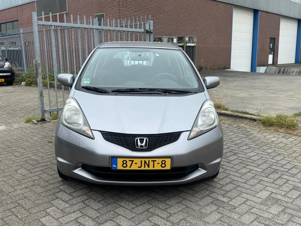 Honda Jazz 1.2 Trend 5 deurs hoge instap 90PK! NL AUTO NAP!, Auto's, Honda, Voorwielaandrijving, Zwart, 4 cilinders, 1198 cc