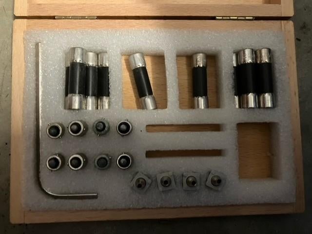 reservedelen lampen / zekeringen ex leger Elektron Maassluis, Ophalen of Verzenden, Landmacht, Nederland, Overige typen