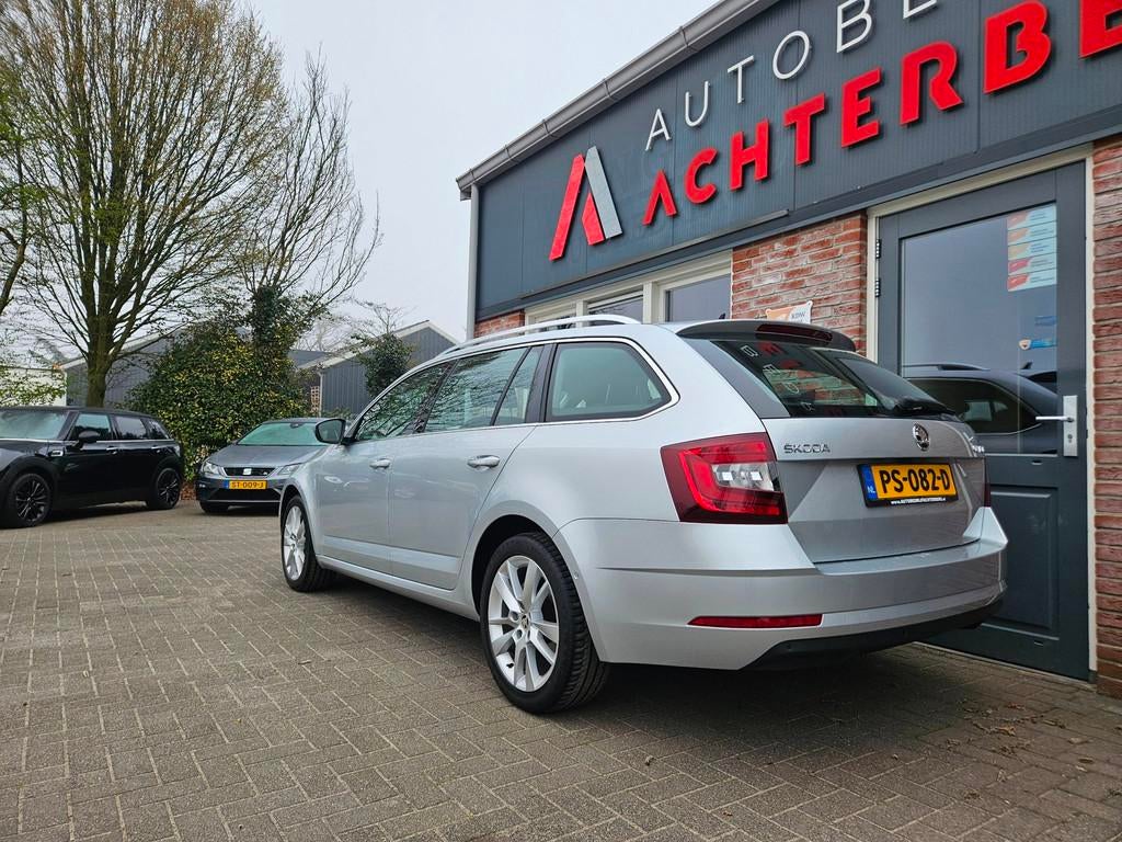 Skoda Octavia Combi 1.0 TSI Greentech Style Business Carplay, Auto's, Voorwielaandrijving, Gebruikt, 49 €/maand, Handgeschakeld