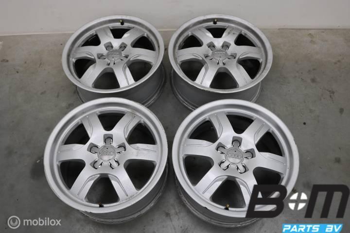 Set 17 inch originele velgen Audi A5 8T 8T0601025B, Gebruikt, Velg(en)