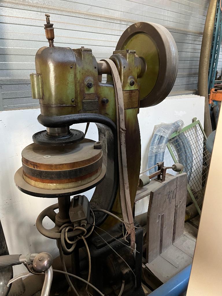 Stansmachine schoenen Certa Nova, Ophalen, Gebruikt