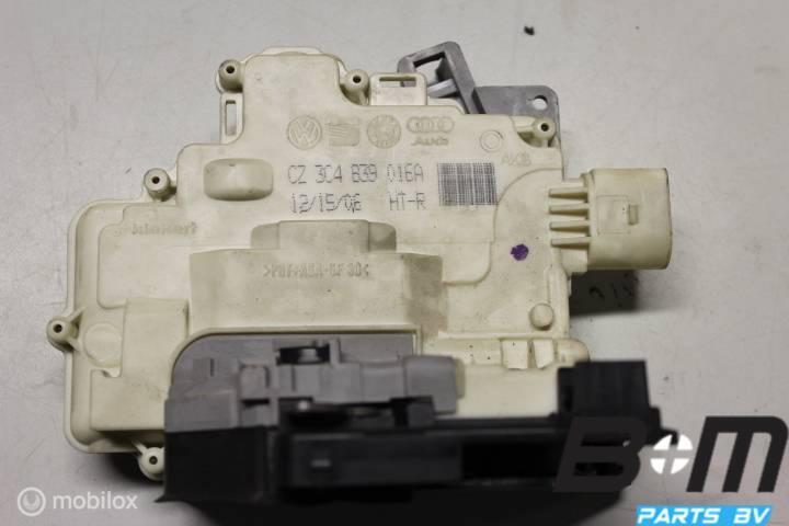 Deurslot rechtsachter 3C4839016A, Gebruikt