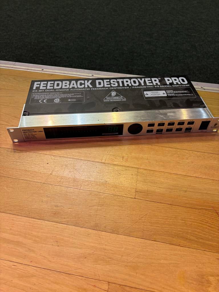 Behringer Feedback Destroyer Pro DSP1124P, Ophalen, Gebruikt, Minder dan 5 kanalen, Microfooningang