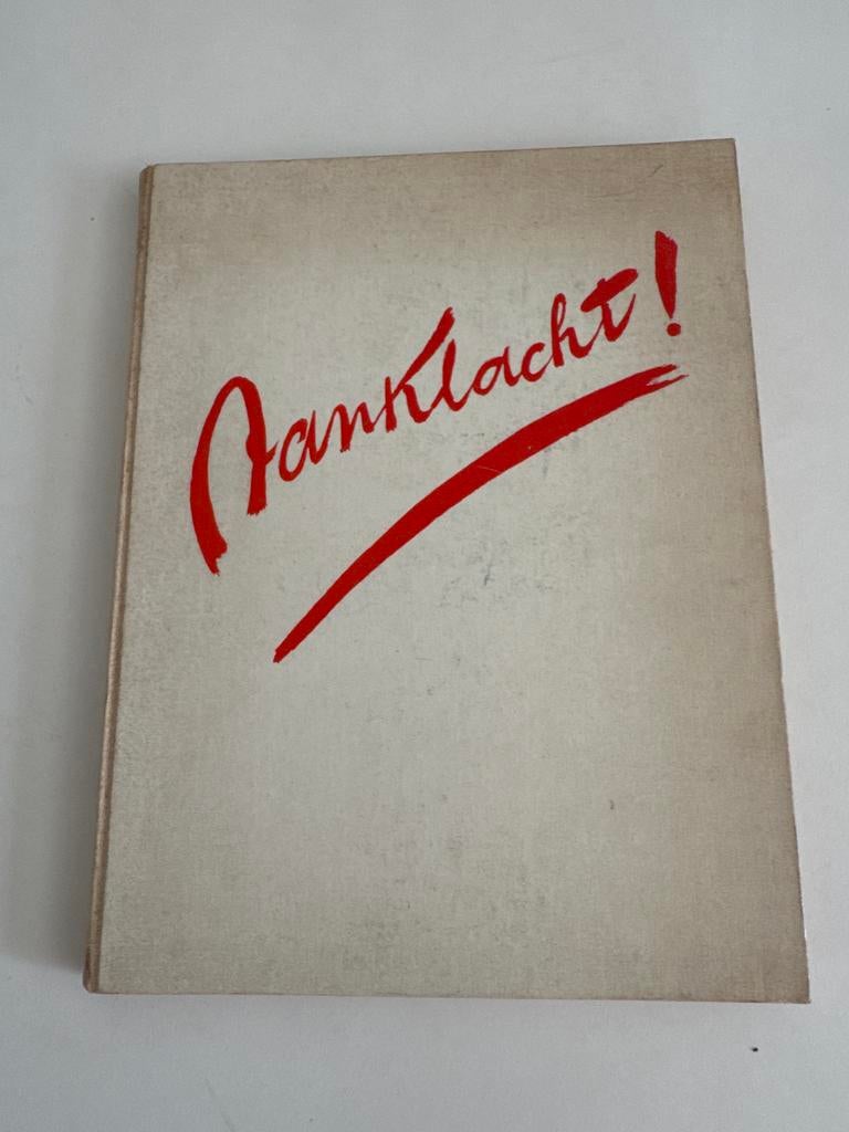 Aanklacht! Verzen van Martien Beversluis, Boeken, Ophalen of Verzenden, Gelezen, Eén auteur