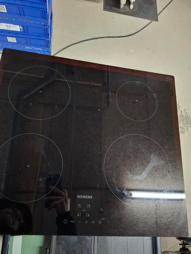 Siemens Induc kookplaat EU611BEB1E, Witgoed en Apparatuur, Kookplaten, Ophalen, Inbouw, Inductie, 4 kookzones