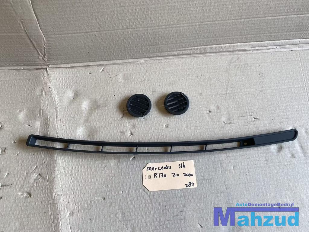 MERCEDES SLK R170 Dashboard luchtrooster zijkant midden, Gebruikt, Mercedes-Benz AG, Mercedes-Benz, Ophalen of Verzenden