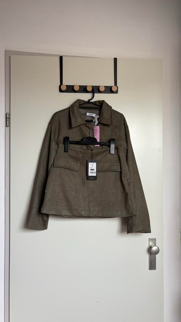 Tess V rok en jasje groen met zilveren studs, maat S, Ophalen of Verzenden, Nieuw, Maat 36 (S), Groen
