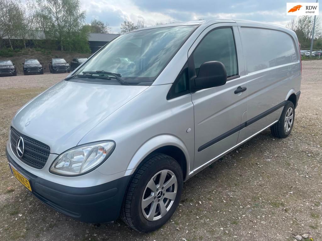 Mercedes-Benz Vito 111 CDI 320 Lang standaard|Airco|Apk 4-20, Gebruikt, Zwart, 1790 kg, Bedrijf