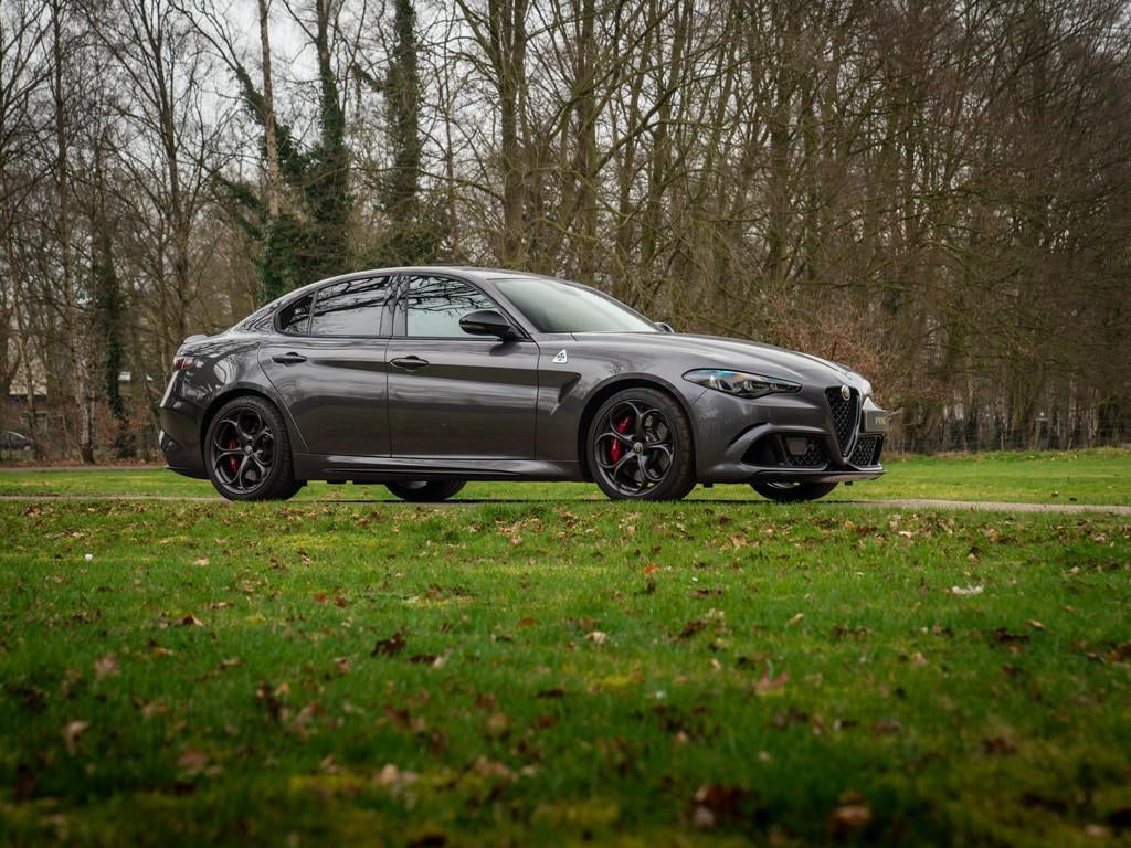 Alfa Romeo Giulia 2.9 V6 Quadrifoglio MY25 | Harman/Kardon |, Auto's, Alfa Romeo, Automaat, Achterwielaandrijving, Gebruikt, Met garantie (alle)