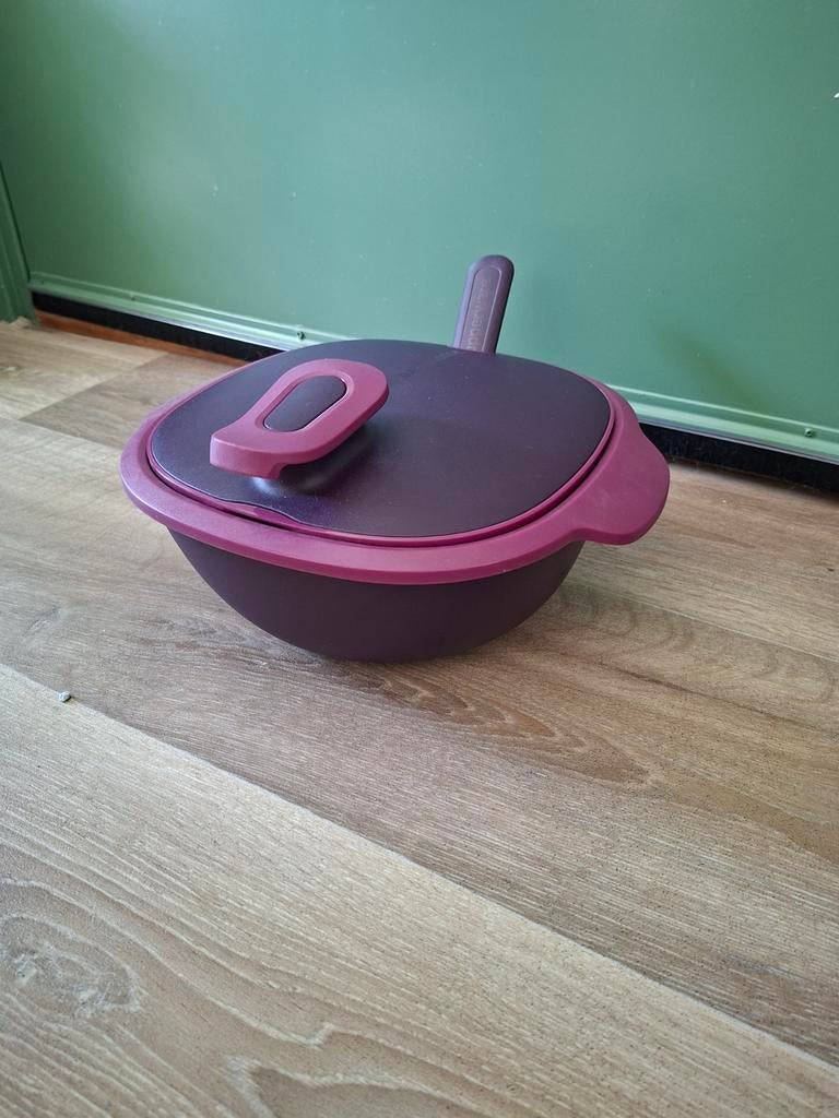 Tupperware dubbelwandige schaal met lepel, Huis en Inrichting, Keuken | Tupperware, Ophalen of Verzenden, Zo goed als nieuw, Paars