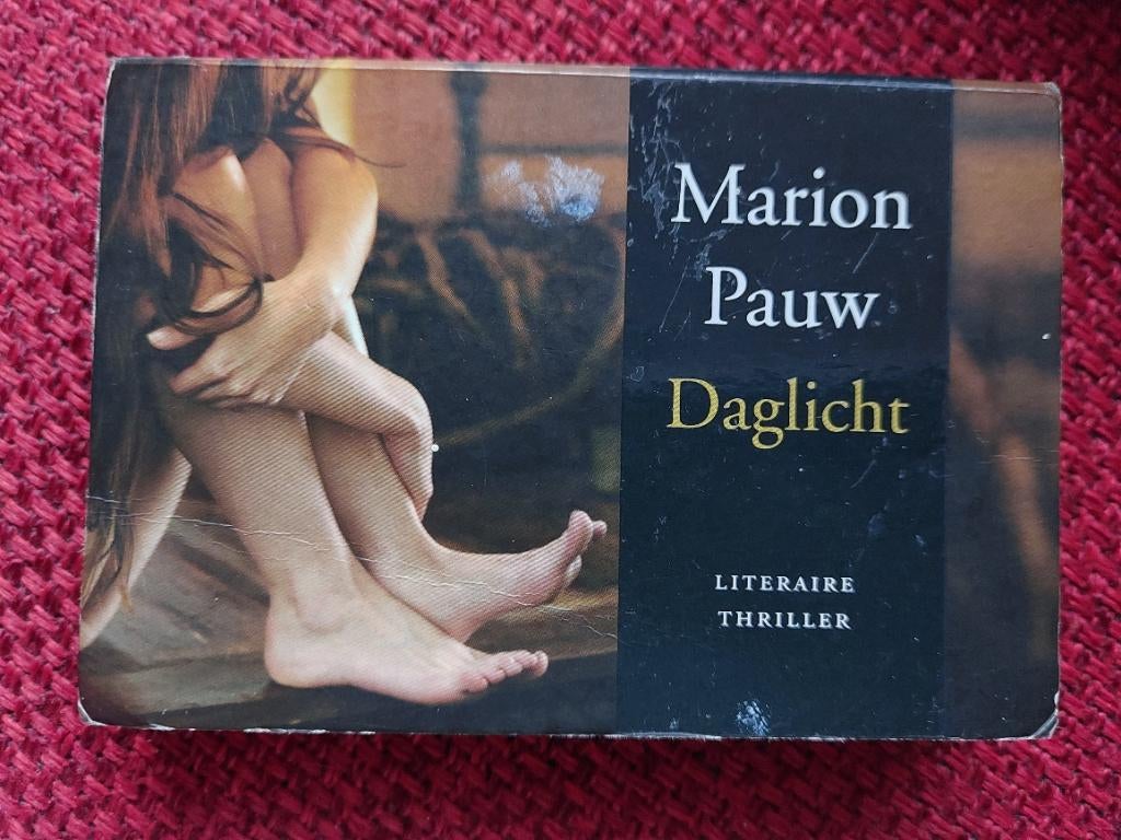 Daglicht - marion pauw - dwarsligger 3⁸, Boeken, Thrillers, Ophalen of Verzenden, Gelezen, Marion Pauw
