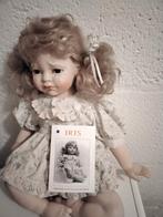 Handgemaakte porseleinen Pop., Ophalen of Verzenden, Pop