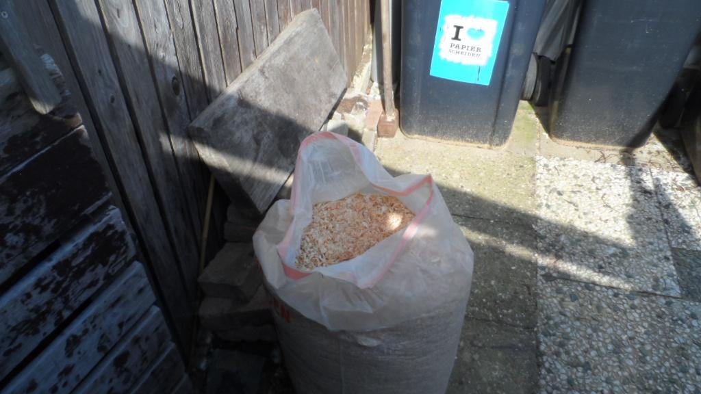 Houtkrullen, Ophalen