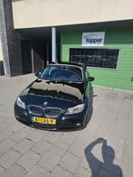 BMW 3-Serie 3.0 I 330i AUT 2010 Zwart, Auto's, BMW, Achterwielaandrijving, 1465 kg, Origineel Nederlands, 272 pk