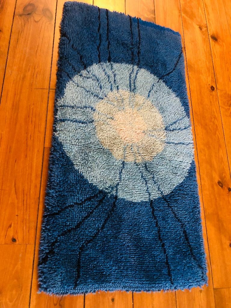 Vintage vloerkleed jaren 70, vintage design, Huis en Inrichting, 100 tot 150 cm, Blauw, Zo goed als nieuw, Rechthoekig