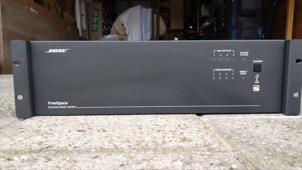 Bose FreeSpace Business Music System Versterker, 120 watt of meer, Ophalen, Overige merken, Gebruikt