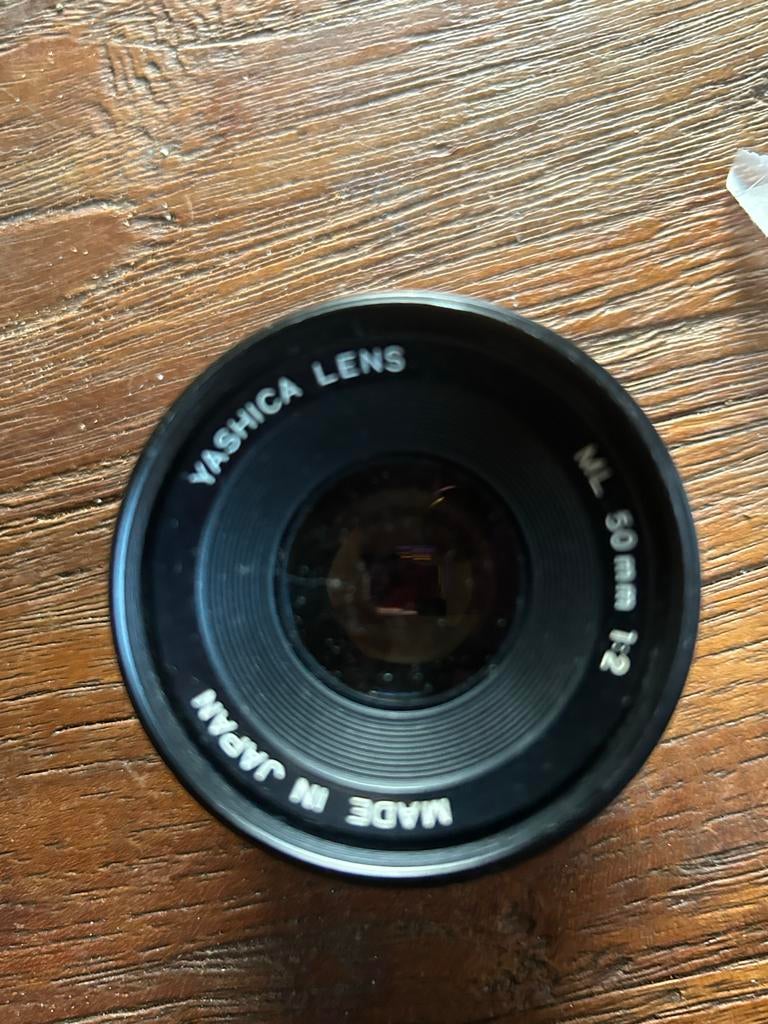 Fotocamera met lenzen: Yashica ML 50mm f/2 en Sigma, Audio, Tv en Foto, Fotografie | Lenzen en Objectieven, Ophalen of Verzenden