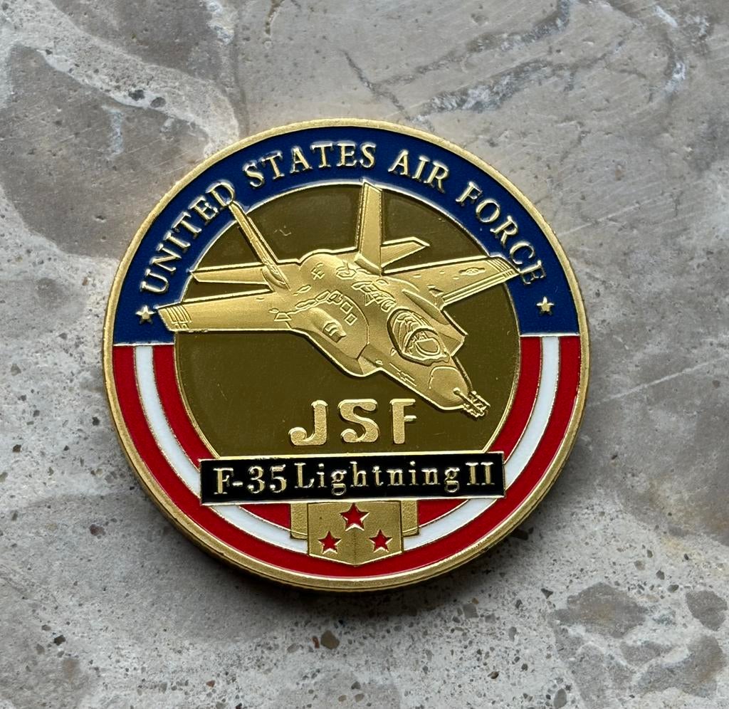US Air Force F-35 lightning 2 coin, Ophalen of Verzenden, Luchtmacht, Amerika, Embleem of Badge