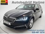 Skoda Superb Combi iV 218PK DSG HYBRID BUSINESS CAMERA/NAVI/, 12 maanden, Gebruikt, 4 cilinders, Zwart
