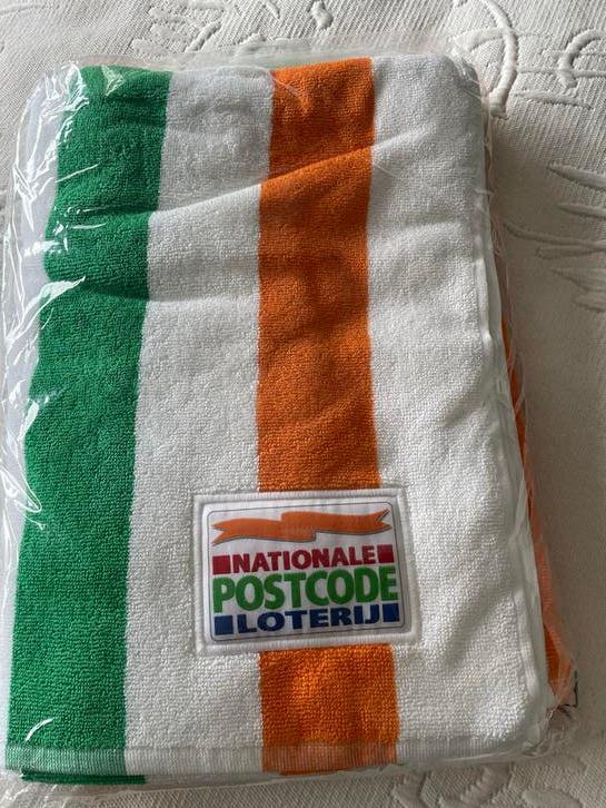 Badlaken Postcode Loterij Nieuw, Ophalen of Verzenden, Nieuw, Wit, Handdoek