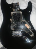 Zwarte stratocaster body met bridge en input, Muziek en Instrumenten, Instrumenten | Onderdelen, Verzenden, Gebruikt, Elektrische gitaar