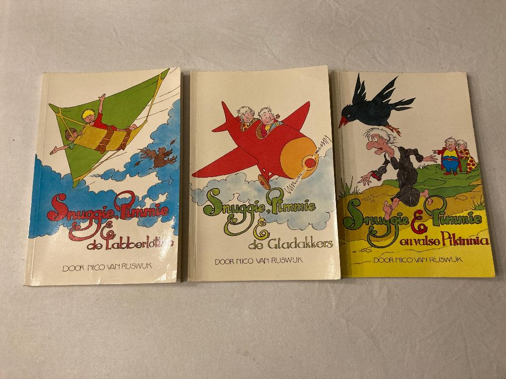 Snuggie pimmie en de labberlotten gladakkers valse pikinnia!, Boeken, Ophalen of Verzenden, Zo goed als nieuw, Nico van rijswijk