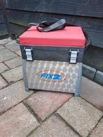 Te koop 2 zit viskoffers, Watersport en Boten, Hengelsport | Algemeen, Ophalen, Overige typen