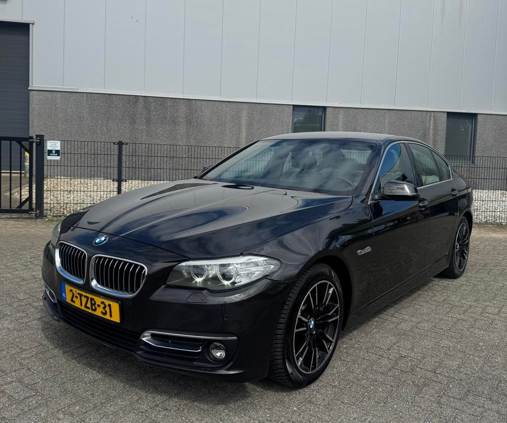 BMW 5-Serie 2.0 520I | Automaat | Stoelverw. | Sensoren V/A, Achterwielaandrijving, 4 cilinders, Bedrijf, Onderhoudsboekje