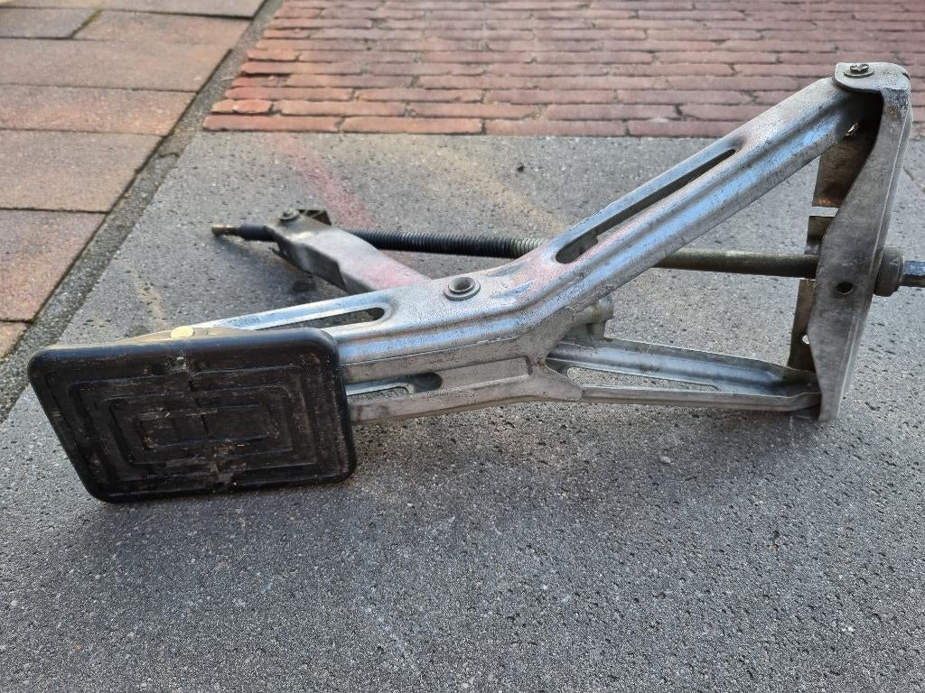 Alko caravan uitdraaisteunen, Ophalen, Gebruikt