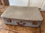 Koffer - bruin geruit - bruine biezen - derde sluiting, Ophalen of Verzenden