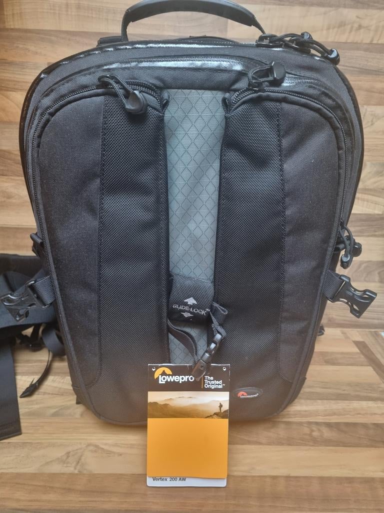 Lowepro Vertex 200 AW rugtas met statief en schommelkop, Ophalen of Verzenden, Zo goed als nieuw, Rugtas, Lowepro