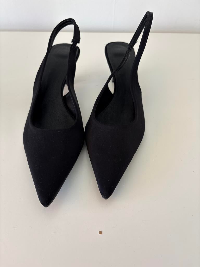 Zwarte pumps met lage hak, maat 43, ongedragen, Ophalen of Verzenden, Nieuw, Zwart, Schoenen met lage hakken