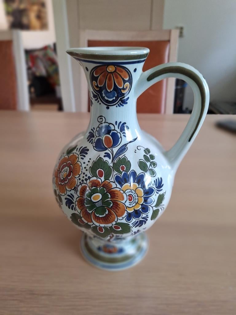 Delfts polychroom handwerk vaas met bloemmotief, Ophalen of Verzenden