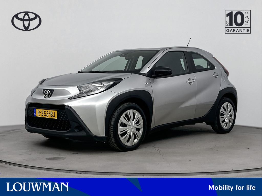 Toyota Aygo X 1.0 VVT-i MT Play | Apple Carplay/Android Auto, Auto's, Toyota, 12 maanden, Gebruikt, 920 kg, 4 stoelen