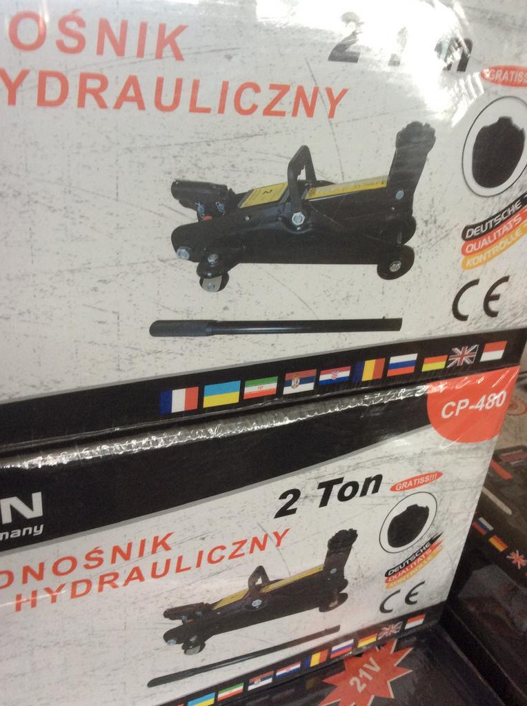 2 ton garage krik hydraulisch 14 cm laag en 32 cm hoog, Ophalen of Verzenden, Nieuw, Hydraulisch, Garagekrik