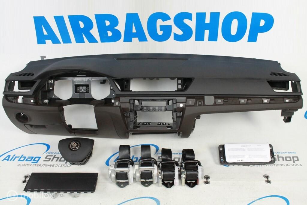 Airbag set - Dashboard zwart/bruin Skoda Superb 2015-heden, Auto-onderdelen, Gebruikt, Ophalen of Verzenden