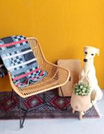 Rotan fauteuil, rieten stoel op zwarte metalen pootjes, Gebruikt, Bruin, Ophalen of Verzenden, Metaal