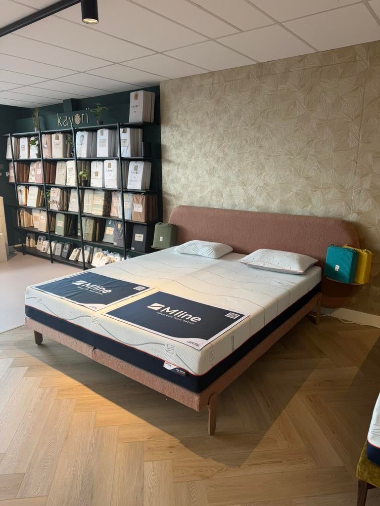 NIEUW Mline Element bed 180x210 compleet met Coolmotion 5&6, Huis en Inrichting, 210 cm, Tweepersoons, Ophalen of Verzenden, Zo goed als nieuw