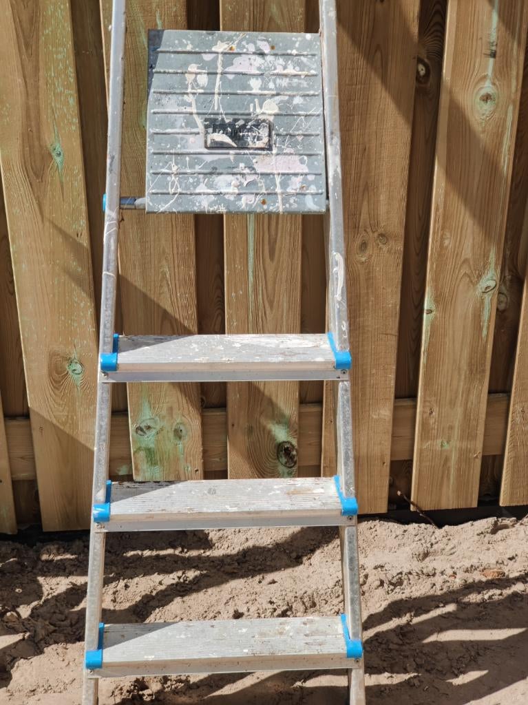 klein trapje, Doe-het-zelf en Verbouw, Ladders en Trappen, Ophalen, Gebruikt, Trap, Minder dan 2 meter