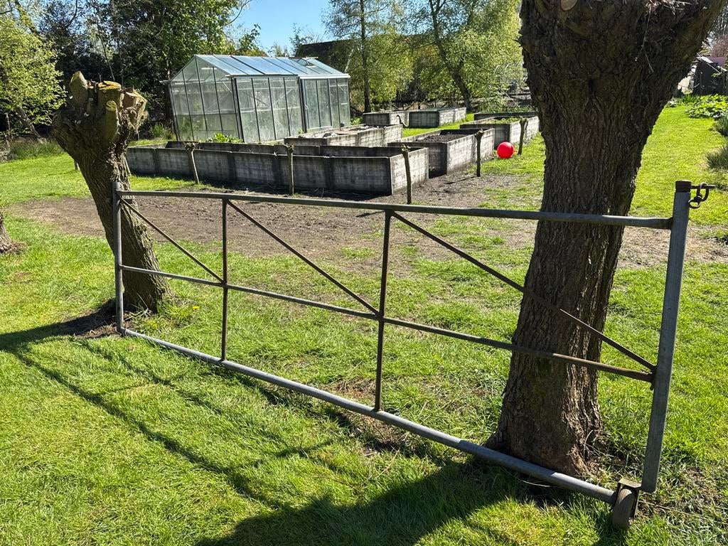 Hek / weidepoort met loopwiel (360x115), Tuin en Terras, Ophalen, Met poort, Gebruikt, Overige typen