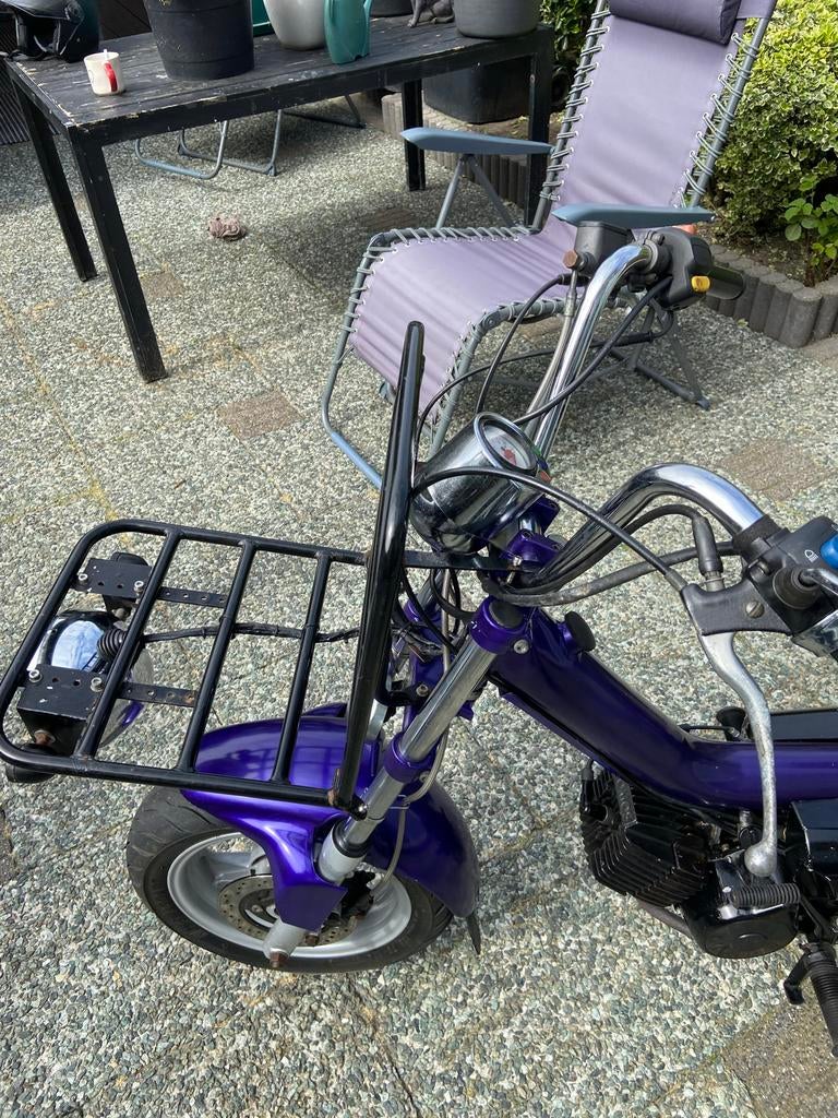 Tomos Youngster in goede staat met extra onderdelen, Fietsen en Brommers, Brommers | Tomos, Ophalen, Gebruikt, Overige modellen