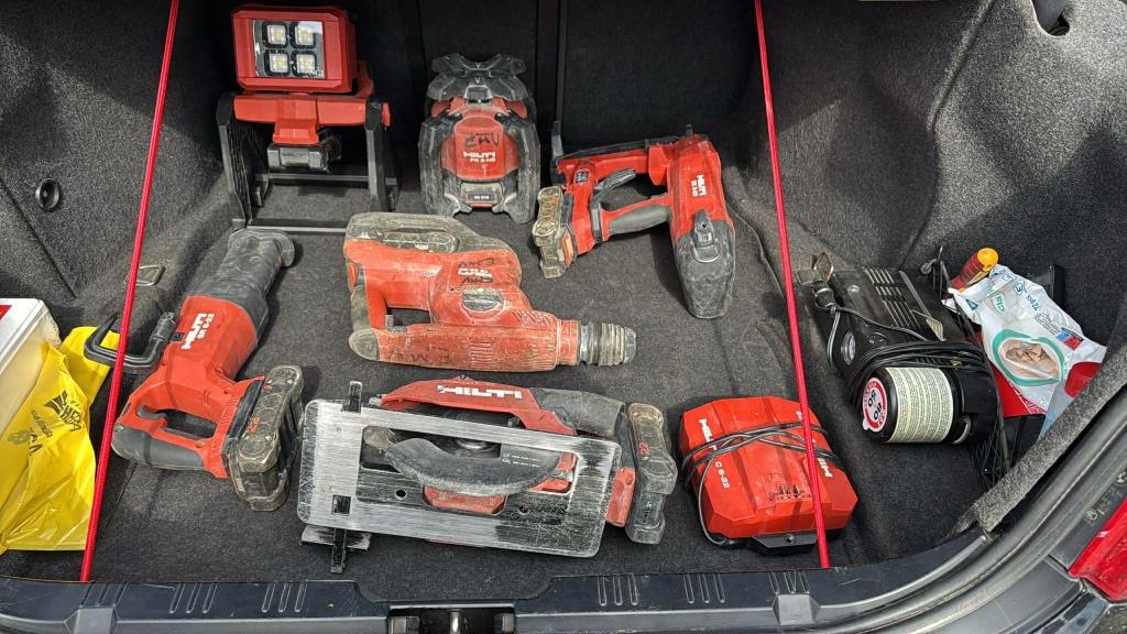 Hilti set, Ophalen of Verzenden