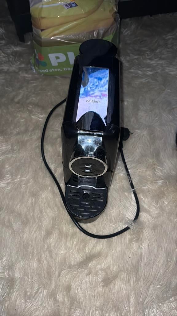 Nespresso apparaat met 12 boxen cups, Ophalen, Zo goed als nieuw, Espresso apparaat