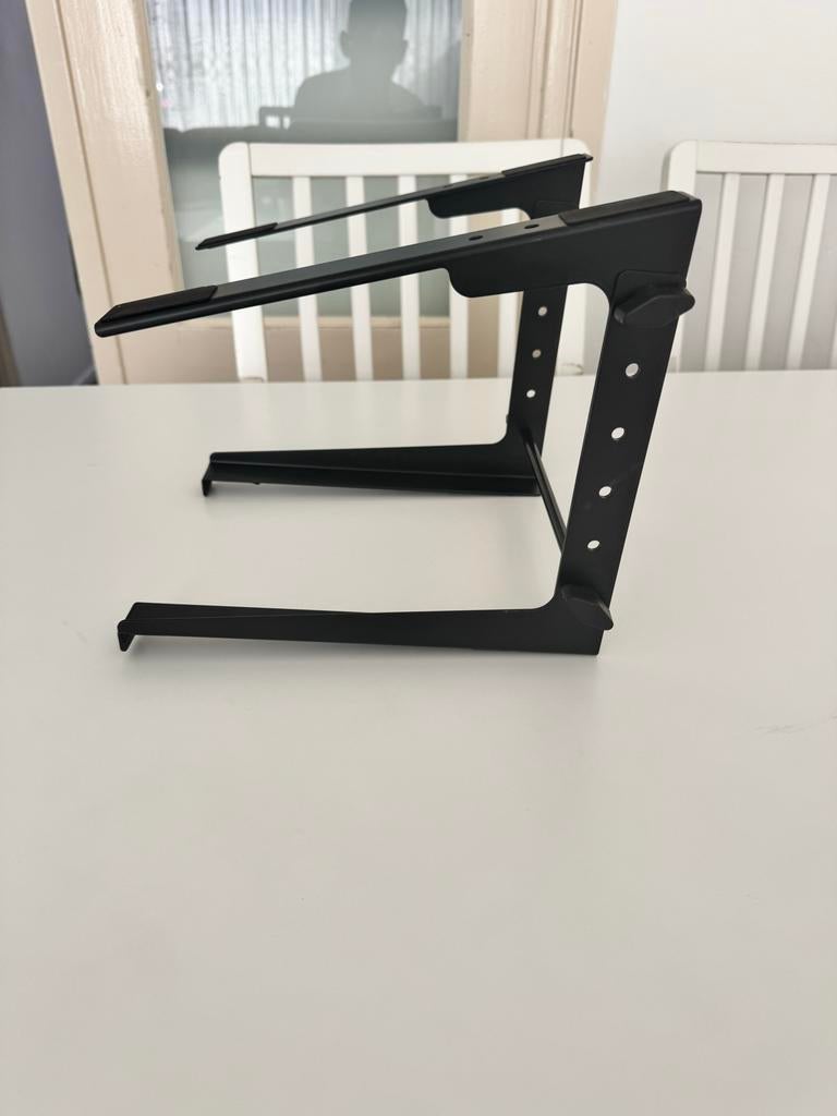 Verstelbare Laptopstandaard - Ergonomisch & Draagbaar, Ophalen of Verzenden, Zo goed als nieuw, In hoogte verstelbaar