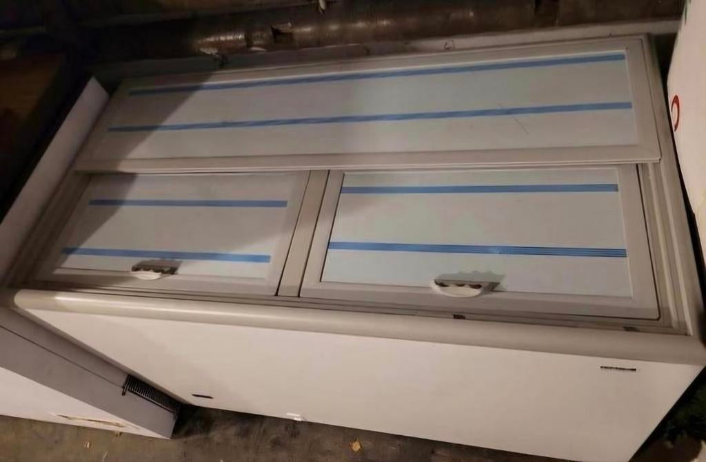 Grote koelkist met schuifdeuren - Ideaal voor horeca, Ophalen, Nieuw