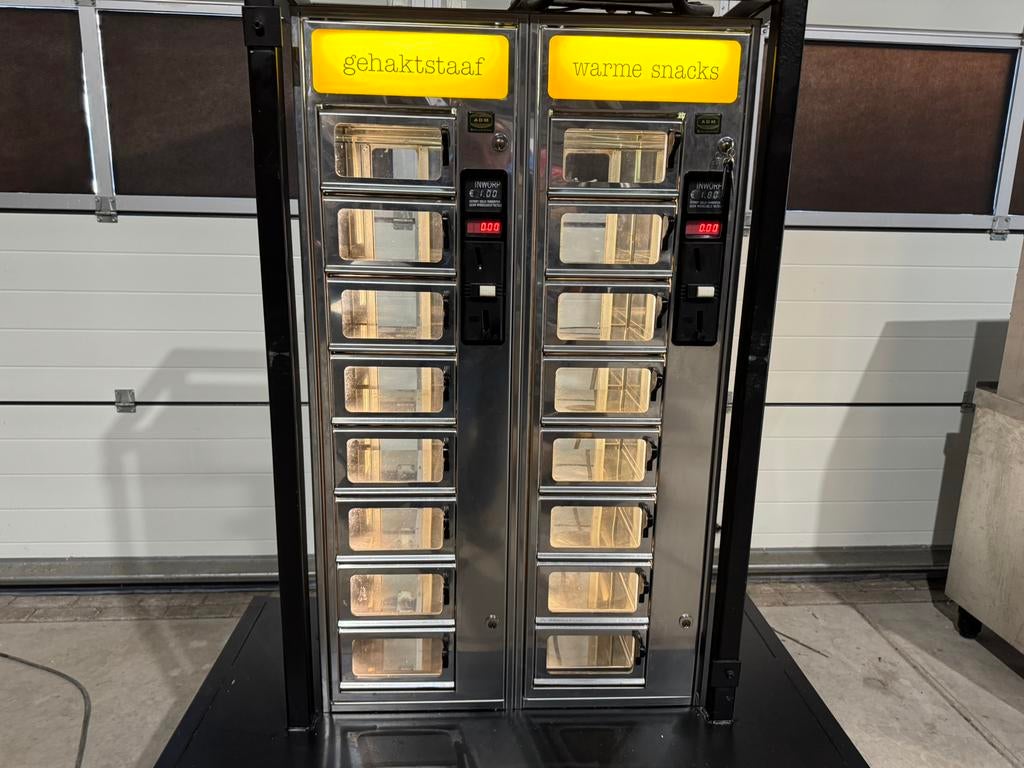 Snackautomaat- snackmuur- loketautomaten- automatiek, Verzamelen, Ophalen, Zo goed als nieuw