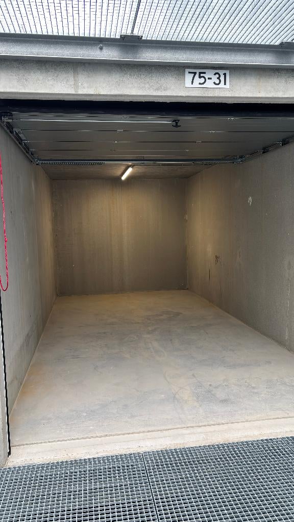 Opslag garage box voor auto, inboedel, boot, caravan, motor, Ophalen