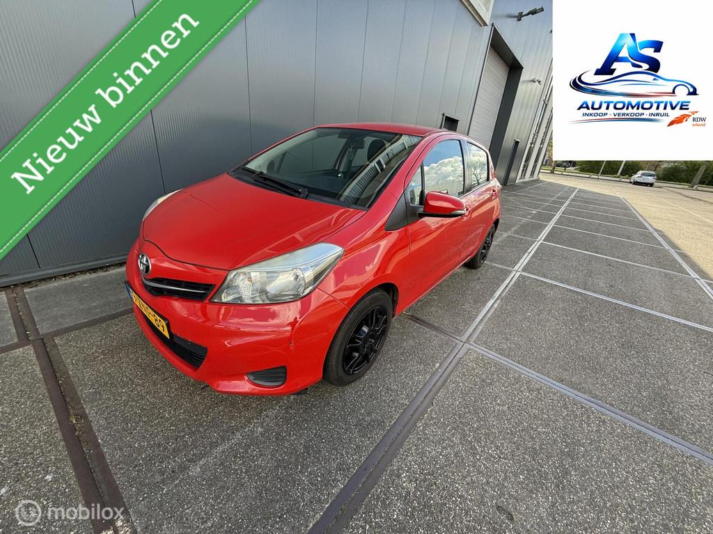 Toyota Yaris 1.0 VVT-i Aspiration*cam*lm*airco, Auto's, Euro 5, 527 kg, Gebruikt, Elektrische ramen