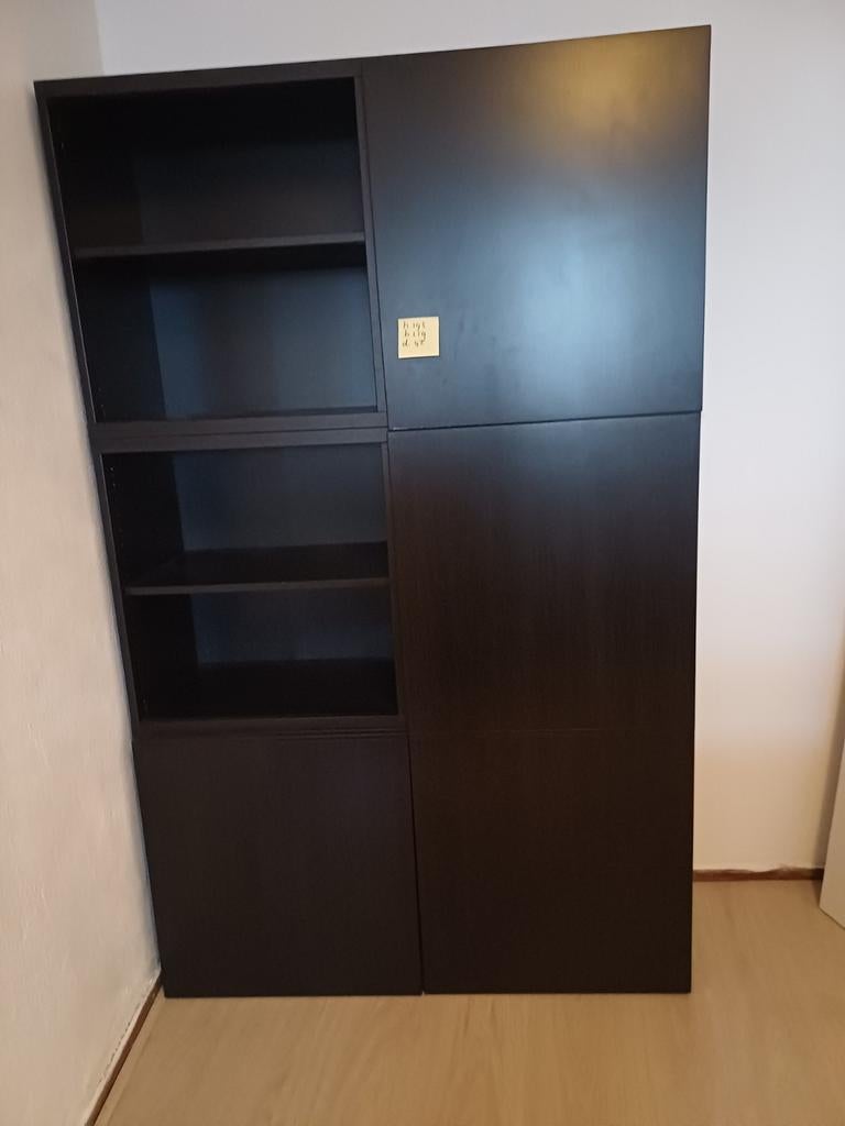 Zwarte boekenkast met deuren, Ophalen of Verzenden, Gebruikt, 25 tot 50 cm, 200 cm of meer