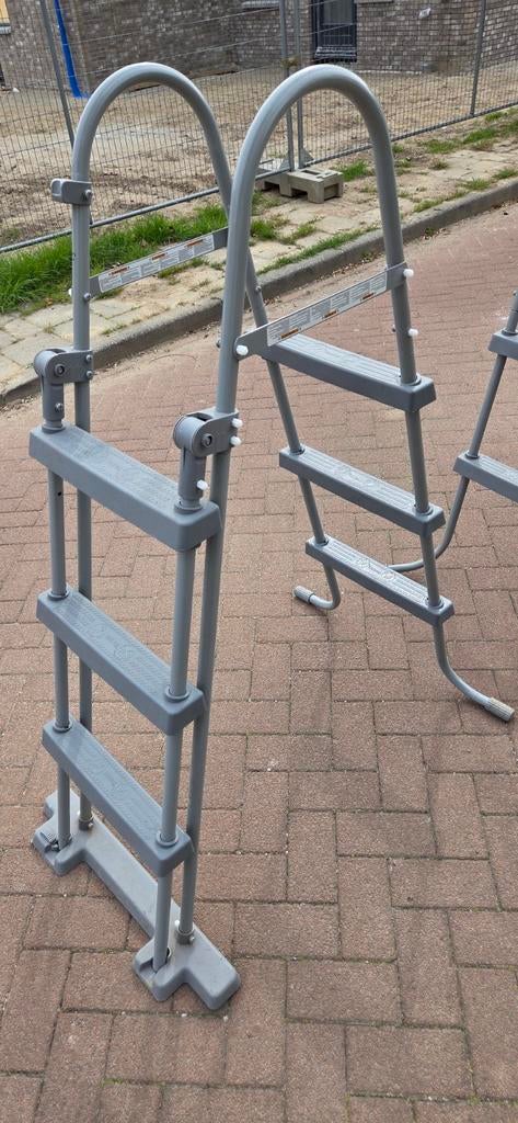 Zwembadtrap voor opzetzwembad - Gebruikt, Tuin en Terras, Zwembad-toebehoren, Ophalen, Gebruikt, Ladder